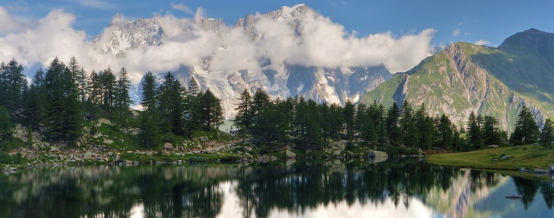 Monte BIanco dal lago di Arpy, Valle d'Aosta