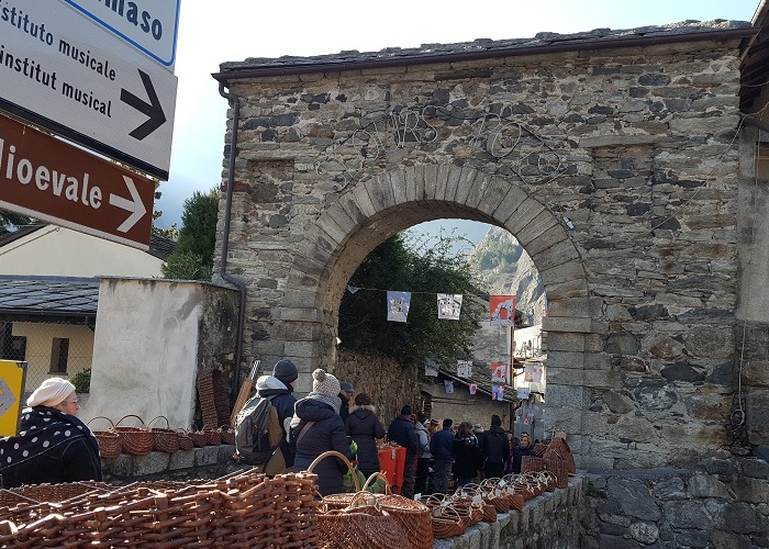 Donnas cosa vedere Fiera di Sant'Orso Donnas